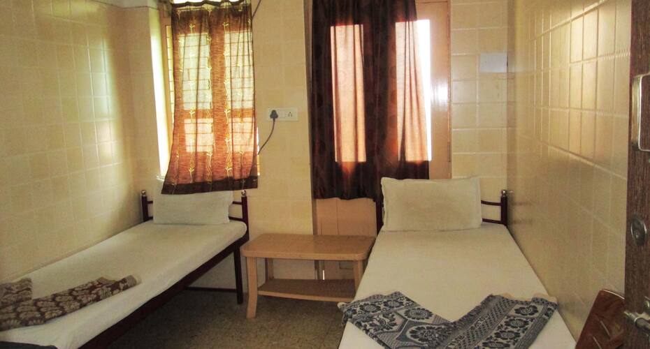 Hotel Shaktiraj, Rajkot 3
